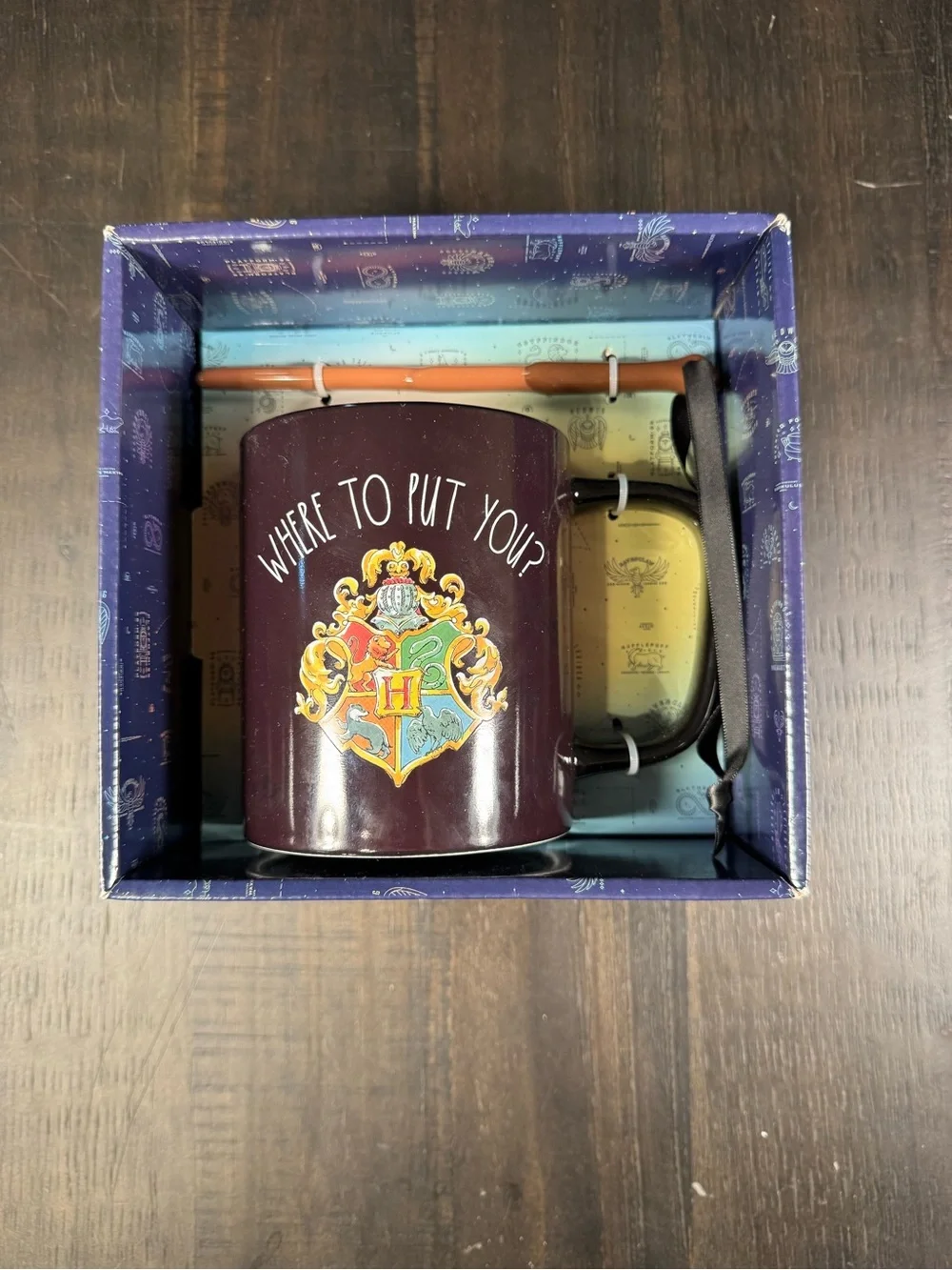 Rae Dunn Harry Potter Hogwarts Crest Mug with Wand Spoon Sorting Hat